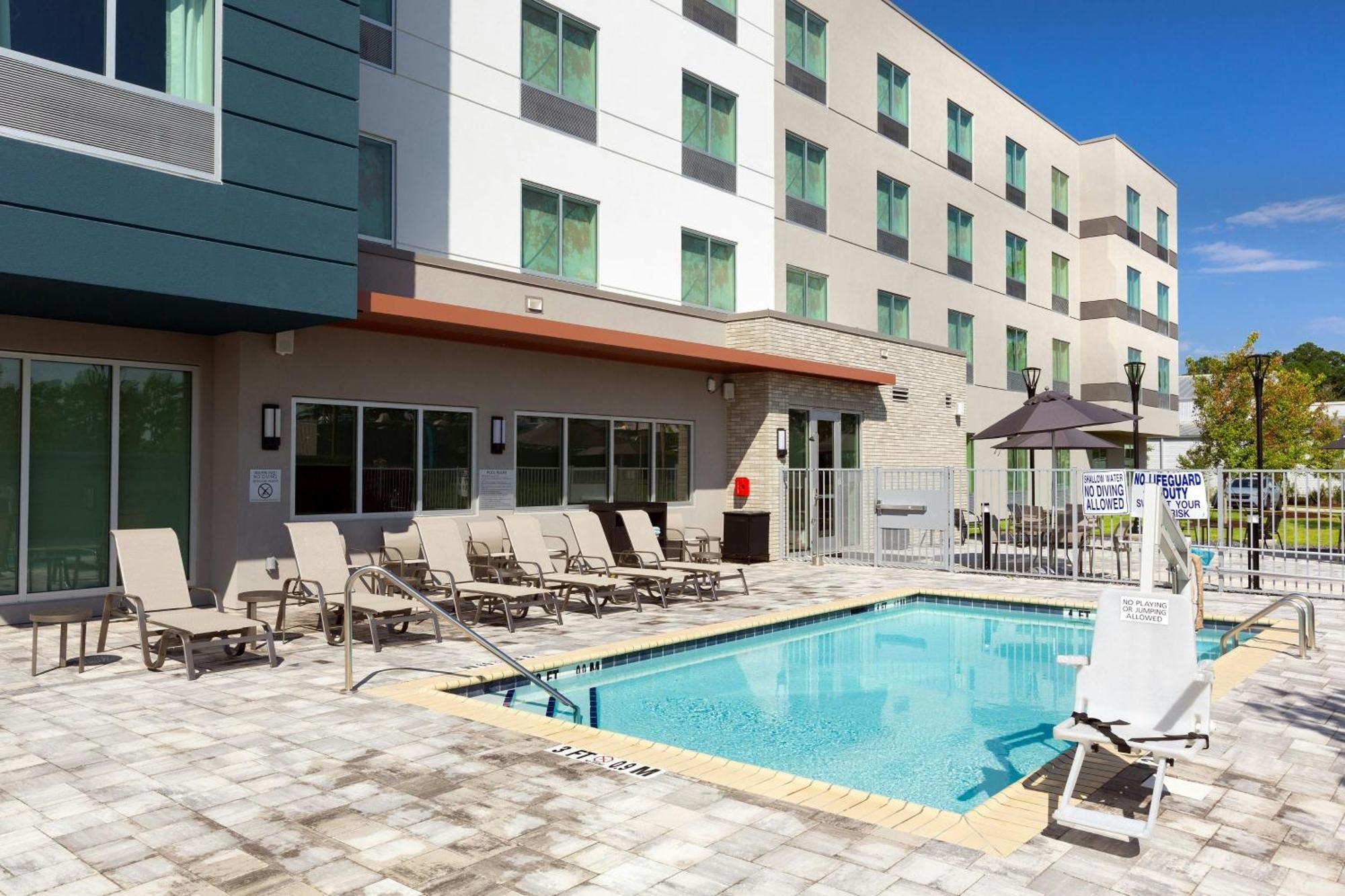 Fairfield By Marriott Inn & Suites Coastal Carolina Conway Exterior foto