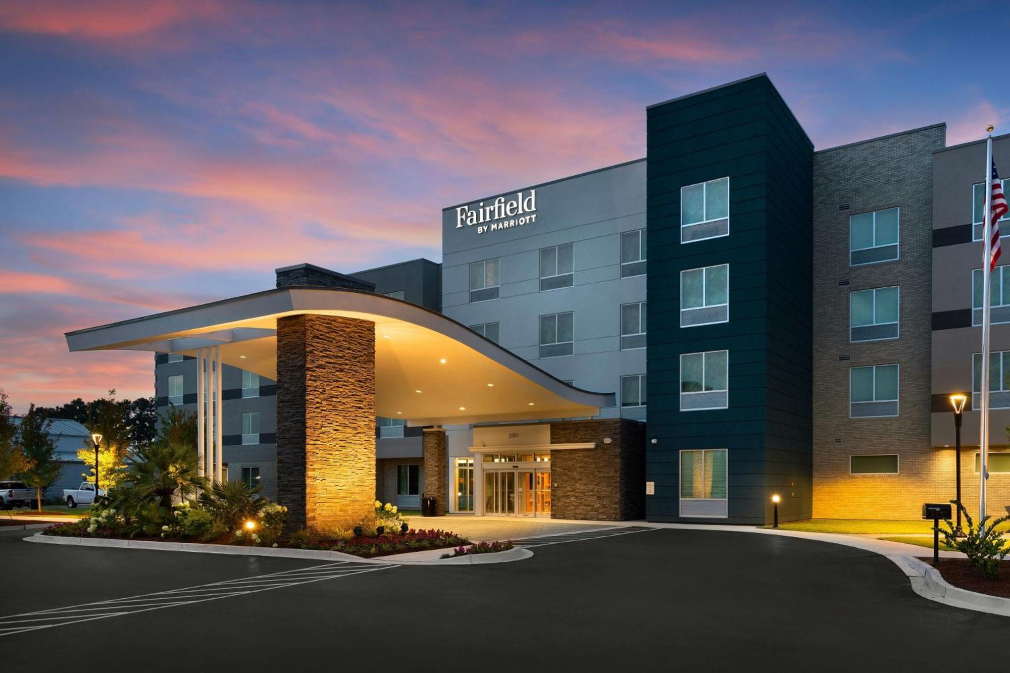 Fairfield By Marriott Inn & Suites Coastal Carolina Conway Exterior foto